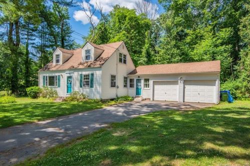 103 Jones Hollow Rd, East Hampton, CT 06447-1142