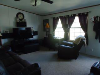 122 Madeline Ln, Elizabeth City NC  27909-8568 exterior