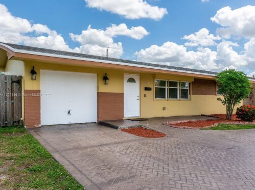 7891 11th St, Hollywood, FL 33024-5146