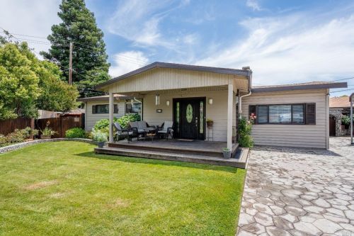 117 Thompson Ave, Ukiah CA  95482-6543 exterior