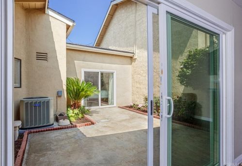 12152 Stonegate Ln, Garden Grove CA  92845-1634 exterior