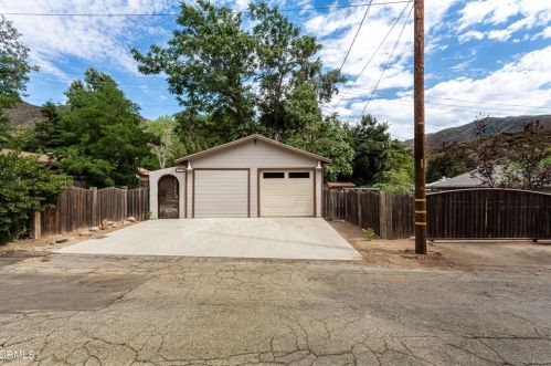 40122 Calle El Clavelito, Santa Clarita, CA 91390-1008
