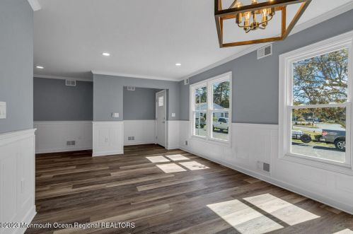 2 Taylor Ct, Lakewood NJ  08701-7317 exterior