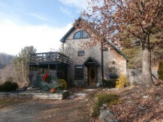 123 Farview Rd, Sunderland, VT 05250-8483