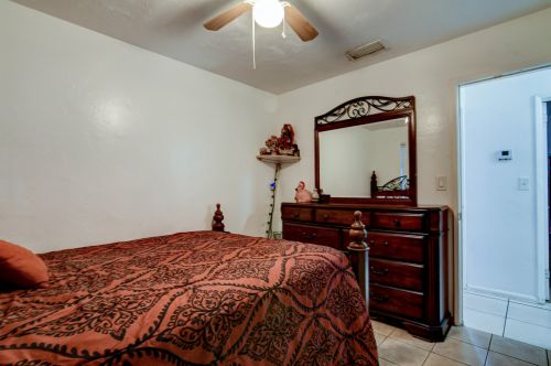 1016 Aspen Rd, West Palm Beach FL  33409-4855 exterior