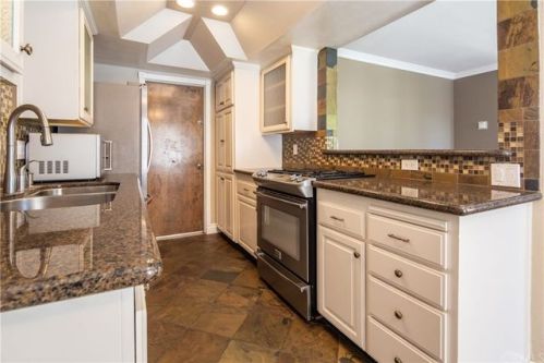 1631 16 St, Pismo Beach CA  93433-1874 exterior