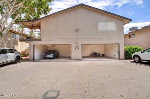 1212 84th Pl, Scottsdale, AZ 85257-4106