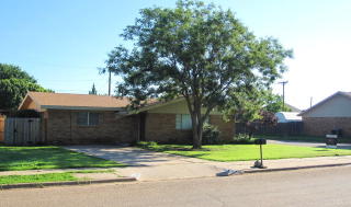 1319 6th St, Shallowater, TX 79363-5120