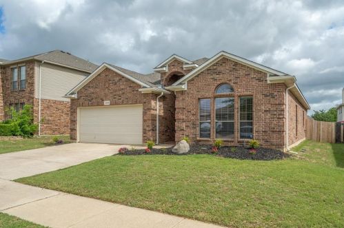 3208 Buckthorn Ln, Argyle, TX 76226-2470