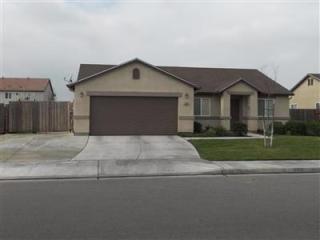 3297 Mccaffrey Ave, Fresno, CA 93722-0423