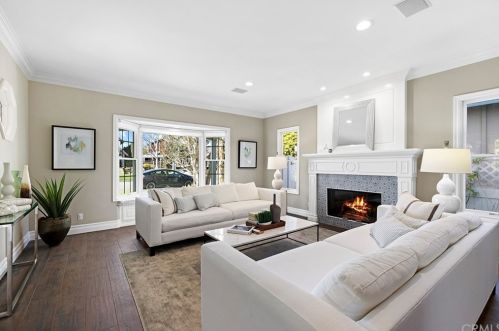 406 Aliso Ave, Newport Beach, CA 92663-5105
