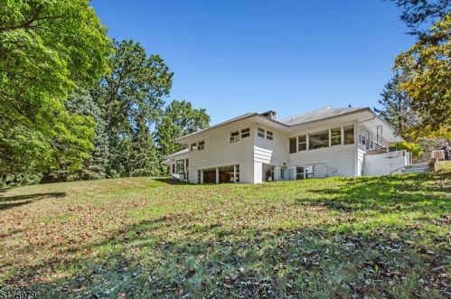 304 Jacksonville Rd, Lincoln Park NJ  07035-1515 exterior