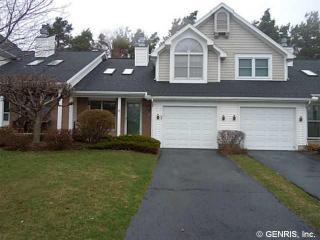 17 Overview Cir, Rochester, NY 14623-2016