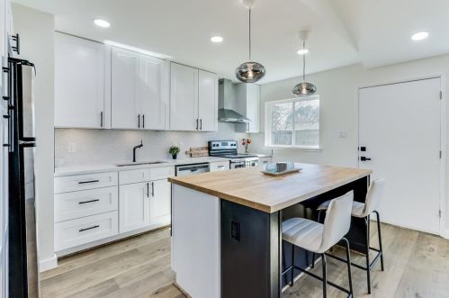 911 Greenbriar Ln, Richardson TX 75080-3004 exterior