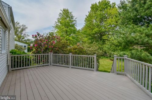 159 Windsor Ave, Southampton PA  18966-3333 exterior