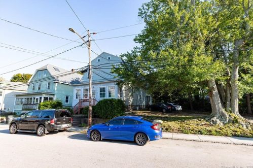40 Walden Ave, United States Coast Guard Ac, CT 06320-3540