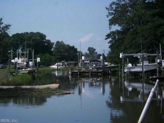 8072 Lynnbrook Dr, Norfolk, VA 23518-3340