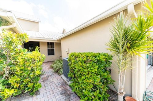 10521 Academic Way, Port Saint Lucie FL  34987-2131 exterior