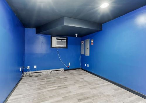 12 Ramblewood Rd, Shoreham NY  11786-2300 exterior