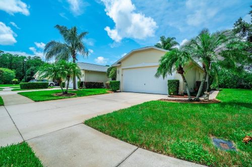 11647 Foxworth Ln, New Port Richey, FL 34654-1725