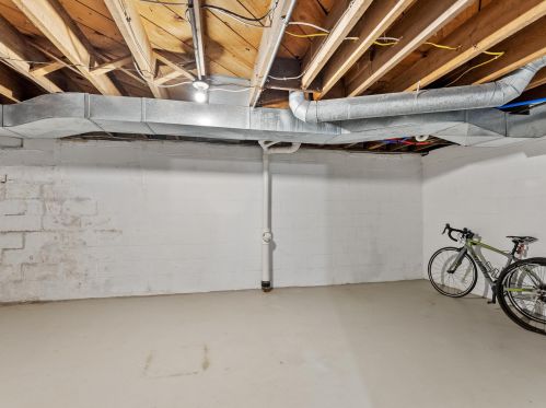 1108 8 St, Manitowoc WI 54220-2818 exterior