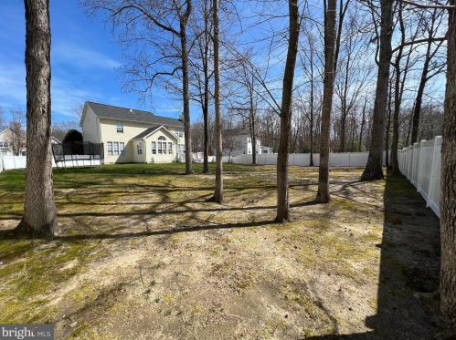 230 Pebble Vly Dr, Dover DE 19904-9469 exterior