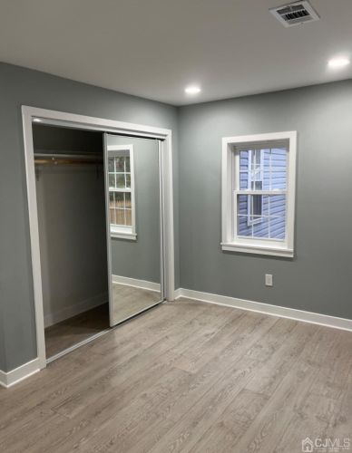 32 Linden St, Perth Amboy NJ  08861-4732 exterior