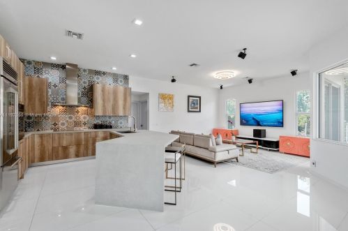 14019 Miller Dr, West Palm Beach FL  33410-1131 exterior