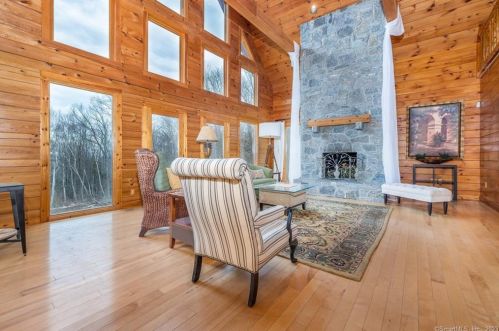 50 Blue Trail Dr, Litchfield, CT 06787-2048