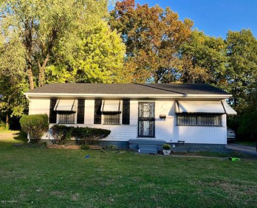 5313 Red Leaf Rd, Louisville, KY 40218-4153