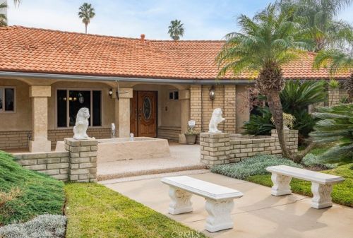 2530 Cameron Ave, West Covina, CA 91791-3326