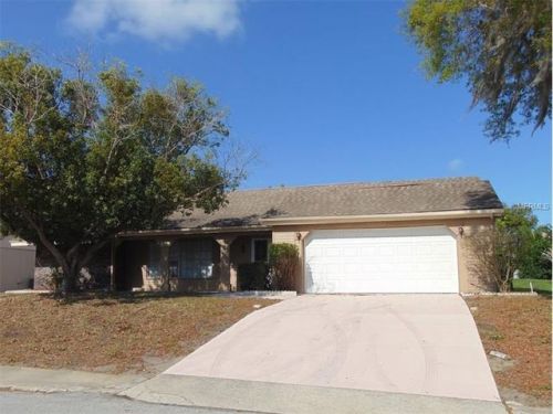 12403 Cobblestone Dr, Port Richey, FL 34667-2320