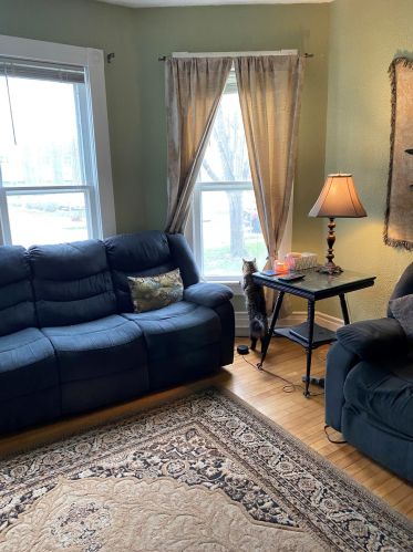 364 South St, Oconomowoc, WI 53066-5215