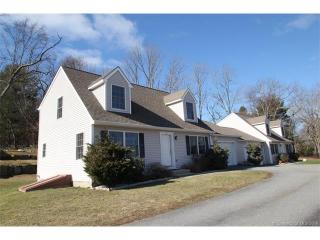 27 Crawford Ln, Groton CT  06340-3413 exterior