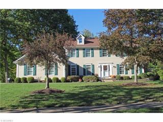 1629 Bobwhite Trl, Cuyahoga Falls, OH 44224-2508