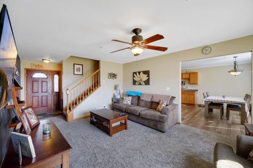 3135 Topaz Dr, Hobart, IN 46342-6548