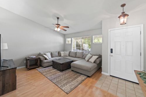 3940 Watsonia Glen Dr, Folsom, CA 95762-6542