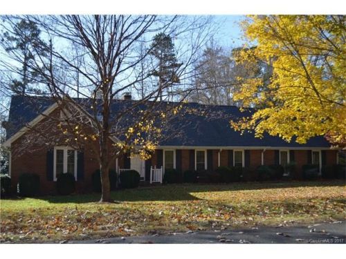 3410 Pinehurst Rd, Statesville, NC 28625-4640