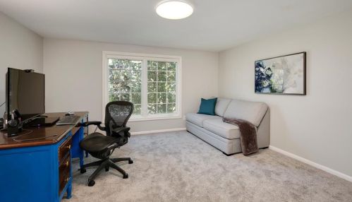 3206 Camelot Dr, Dallas TX 75229-5905 exterior