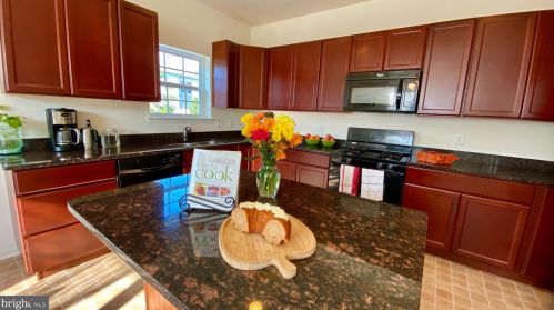 928 Shepard Ave, Bear DE  19701-6836 exterior