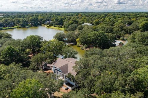 1580 Aztec Ln, Mount Pleasant SC 29464 exterior