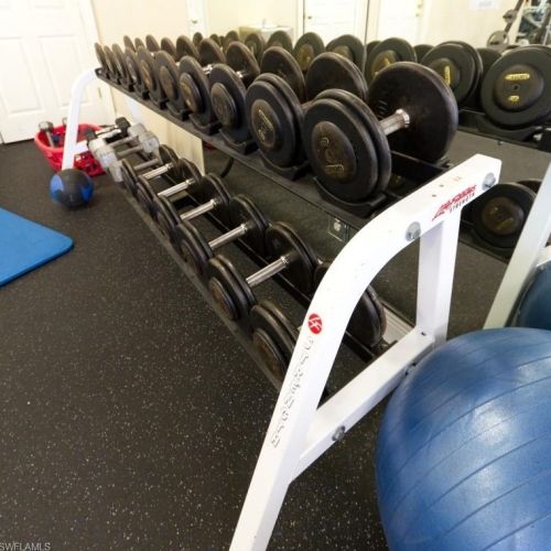 5076 Post Oak Ln, Naples FL  34105-4526 exterior