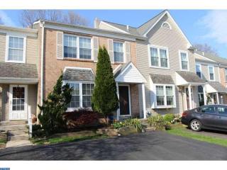 2462 Hillendale Dr, Norristown, PA 19403-5134