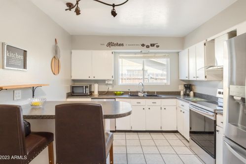 516 Clark Dr, Sierra Vista, AZ 85635-1130