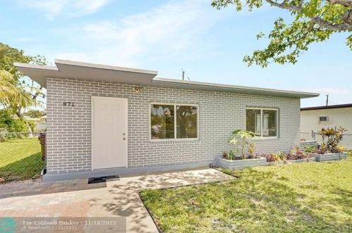 871 14th St, Hialeah, FL 33010-3335