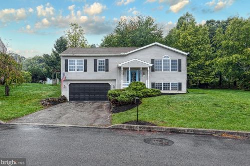 30 Barbara Ln, York Haven, PA