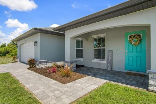 2617 3rd Ave, Cape Coral, FL 33914-4427