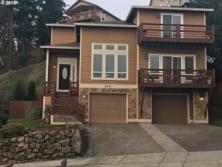 943 Y St, Washougal, WA 98671-7443
