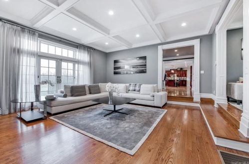 18 Hilltop Dr, Rye Brook NY  10573-5308 exterior