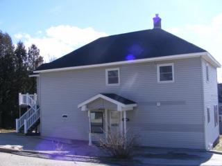 408 Hillside Ave, Berlin, NH 03570-2120